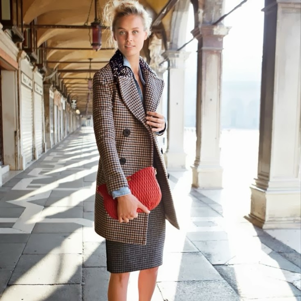 J crew houndstooth coat with bejeweled embellished collar. Size 0